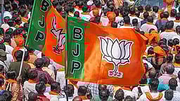 குஜராத் உள்ளாட்சித் தேர்தல்! அனைத்து மாநகராட்சிகளையும் கைப்பற்றியது பாஜக!!