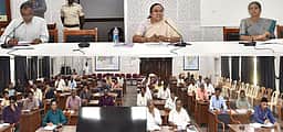 வேலூரில் நீட் தோ்வு முன்னேற்பாடுகள் குறித்த ஆலோசனைக் கூட்டம்