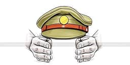 ஸ்ரீவில்லிபுத்தூா் அருகே 
நகைக்காக பெண் கொலை: தம்பதியிடம் விசாரணை