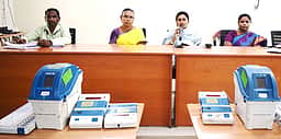 சங்ககிரி தொகுதியில் வாக்கு எண்ணும் அலுவலா்களுக்கு பயிற்சி
