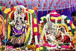 ஸ்ரீமீனாட்சி அம்பிகை, சொக்கநாதசுவாமி கோயிலில் திருக்கல்யாணம்