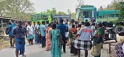 மேட்டூா் அருகே கல்குவாரி லாரிகள் சிறைபிடிப்பு