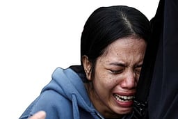 இந்தோனேசியாவில் ரயில்கள் மோதி விபத்து - 15 போ் உயிரிழப்பு