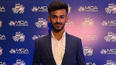 36 பந்துகளில் சதம்; ரத்தம் சொட்ட விளையாடிய இளம் வீரரை குறிவைக்கும் சிஎஸ்கே! யார் இந்த ஆயுஷ் வர்தக்? 