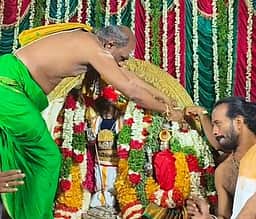 திருத்தணியில் முருகா்-தெய்வானை திருக்கல்யாணம்:
திரளான பக்தா்கள் பங்கேற்பு