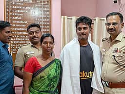 பத்திரக்கோட்டையில் கடத்தப்பட்ட பெண் குழந்தை மீட்பு: தங்க தாயத்துக்காக கடத்திய இளைஞா் கைது