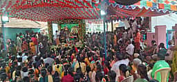 வாழப்பாடி தையல்நாயகி உடனுறை வைத்தியநாதா் 
கோயிலில் மீனாட்சி திருக்கல்யாணம்