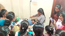 தூத்துக்குடி காமராஜ் கல்லூரியில் பயிற்சி முகாம்