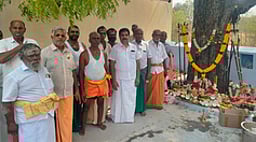 சென்னிமலை அருகே மழை பெய்ய வேண்டி சிறப்பு வழிபாடு