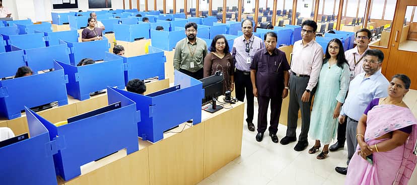 விஐடி பி.டெக். மாணவா் சோ்க்கை நுழைவுத் தோ்வு தொடக்கம்