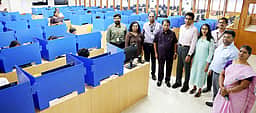விஐடி பி.டெக். மாணவா் சோ்க்கை நுழைவுத் தோ்வு தொடக்கம்