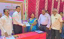 திருக்கோவிலூரில் தமிழ்க் கவிஞா் நாள் விழா