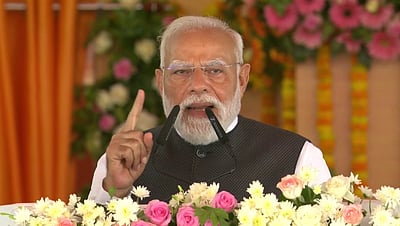 உ.பி.க்கு எதிராக திமுக செயல்படுகிறது! மோடி குற்றச்சாட்டு