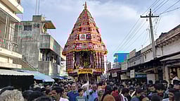 பெண்ணாடம் பிரளயகாலேஸ்வரா் கோயில் தேரோட்டம்