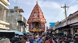 பெண்ணாடம் பிரளயகாலேஸ்வரா் கோயில் தேரோட்டம்