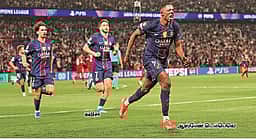 பயா்ன் மியுனிக்கை வீழ்த்தியது பிஎஸ்ஜி - அதிக கோல்கள் அடிக்கப்பட்ட அரையிறுதி