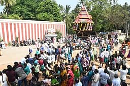 இலஞ்சி திருவிலஞ்சிக்குமாரா் கோயிலில் தேரோட்டம்