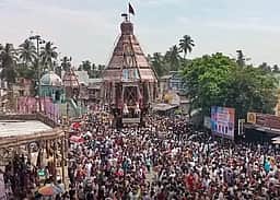 திருவையாறு ஐயாறப்பர் கோயிலில் சித்திரைத் தேரோட்டம்!