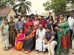 மணமகளே வா தொடரின் படப்பிடிப்பு நிறைவு! வைரலாகும் புகைப்படங்கள்!