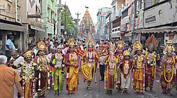 திருச்சி மலைக்கோட்டை தாயுமானசுவாமி கோயில் சித்திரை தேரோட்டம்!