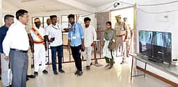 வாக்கு எண்ணும் மையத்தில் ஆட்சியா் ஆய்வு
