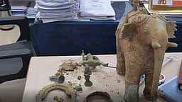 விளைநிலத்தில் இருந்து மூன்று ஐம்பொன் சிலைகள் மீட்பு!