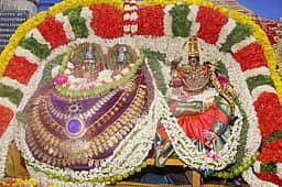 தூத்துக்குடி சிவன் கோயிலில் தேரோட்டம்