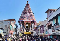 கும்பகோணம் சாரங்கபாணி கோயிலில் தேரோட்டம்!