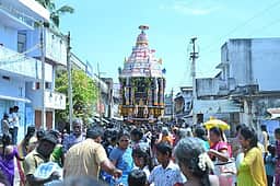 கல்லிடைக்குறிச்சி ஆதிவராகப்பெருமாள் கோயிலில் தேரோட்டம்