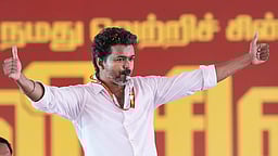 விஜய்தான் தமிழ்நாட்டை ஆள்வார்; இலங்கை, நேபாளம் போல கருத்துக்கணிப்புகள் பொய்யாகும்! - செங்கோட்டையன்