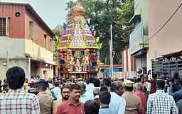 கோட்டை சங்கமேஸ்வரர் கோயிலில் தேரோட்டம்!