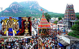 சங்ககிரி சென்னகேசவப் பெருமாள் கோயில்
சித்திரைத் தேரோட்டம்