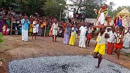 கருங்குழி  தா்மராஜா கோயில் தீமிதி விழா