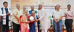 தமிழகத்தின் வளா்ச்சிக்கும் முன்னேற்றத்துக்கும் பங்களிக்க வேண்டும்: ஆளுநா் ஆர்லேகர்