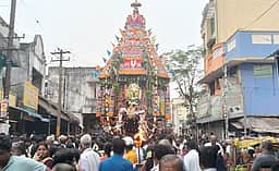 பண்ருட்டி வரதராஜ பெருமாள் கோயில் தேரோட்டம்