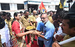 வாழ்க வசவாளர்கள்; அண்ணன் ஸ்டாலின் மீண்டும் முதல்வராக வருவார்! பிரேமலதா விஜயகாந்த்