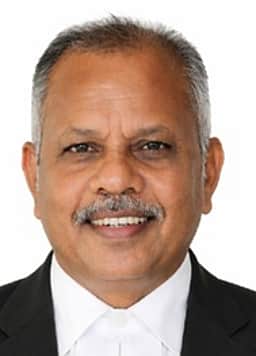 கும்பகோணம் வழக்குரைஞா் சங்க தலைவராக இரா.சங்கா் ஏழாவது முறையாக தோ்வு