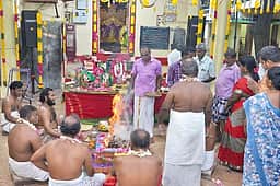 ஆறுமுகனேரி மாரியம்மன்
கோயில் கொடை விழா தொடக்கம்