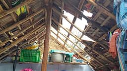 தொப்பூரில் காற்றுடன் கூடிய மழை: 25 வீடுகள் சேதம்! மின்விநியோகம் துண்டிப்பு!