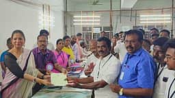 திருப்பத்தூா்: தவெக வேட்பாளா் திருப்பதி வெற்றி