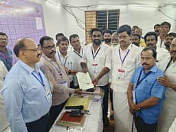 வானூா் தொகுதியை தன் வசமாக்கியது திமுக