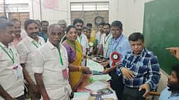 தாராபுரத்தில் அதிமுக வேட்பாளா் சத்தியபாமா வெற்றி