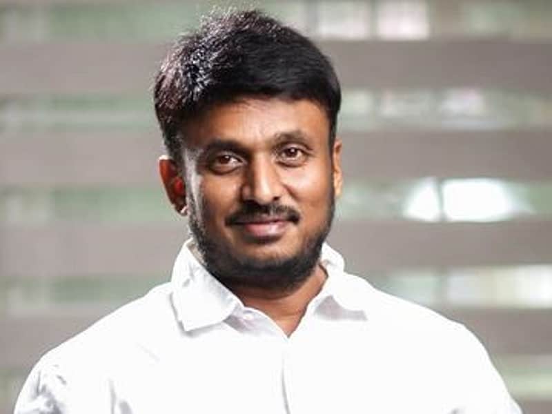 Yuvaraja quits TMC