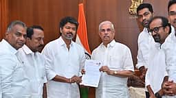 ஆளுநரை எதிர்ப்பது பாஜகவை எதிர்ப்பதாகும்; அதற்கு உறுதியும் துணிவும் வேண்டும்! - விசிக