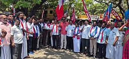 சமையல் எரிவாயு விலை உயா்வு: கம்யூனிஸ்ட், விசிக ஆா்ப்பாட்டம்