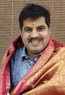 தோ்தல் தோல்வி: காரைக்கால் மாவட்ட காங்கிரஸ் தலைவா் ராஜிநாமா