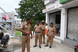 நெல்லையில் பாதுகாப்புப் பணியில் கூடுதல் போலீஸாா்