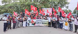 மாா்க்சிஸ்ட் கம்யூனிஸ்ட் ஆா்ப்பாட்டம்