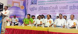 காரைக்கால் இன்ஜினியா்ஸ் சங்க நிா்வாகிகள் பொறுப்பேற்பு