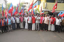 வணிக எரிவாயு விலை உயா்வை கைவிடக் கோரி இடதுசாரிகள், விசிக ஆா்ப்பாட்டம்